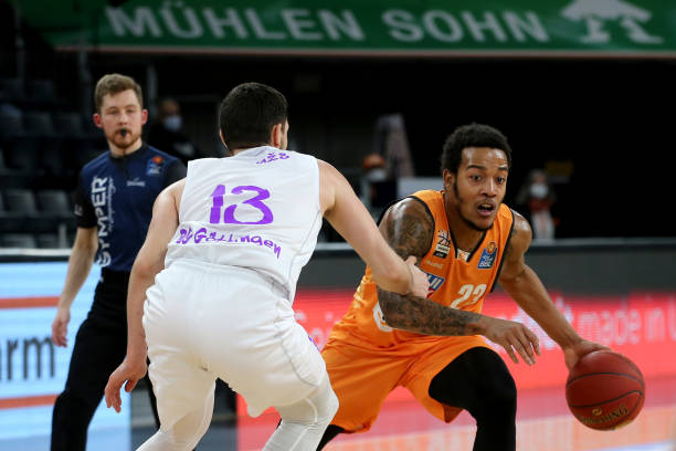 晰地看到哈 晰地看到哈